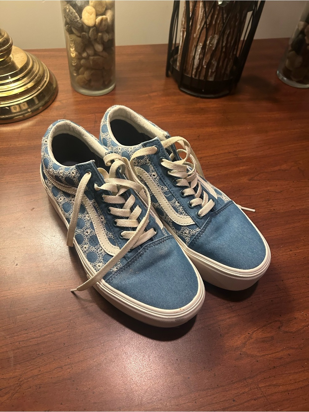 Vans Blue and White Low-Top Lace-Pattern Sneakers